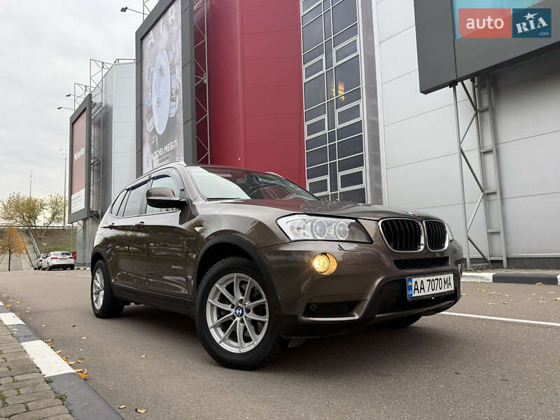 Внедорожник / Кроссовер BMW X3 2011 в Киеве