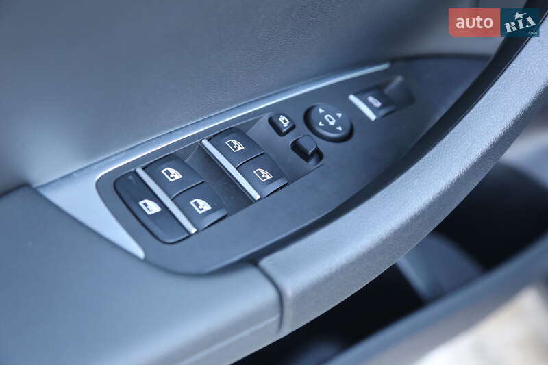 Внедорожник / Кроссовер BMW X3 2018 в Киеве