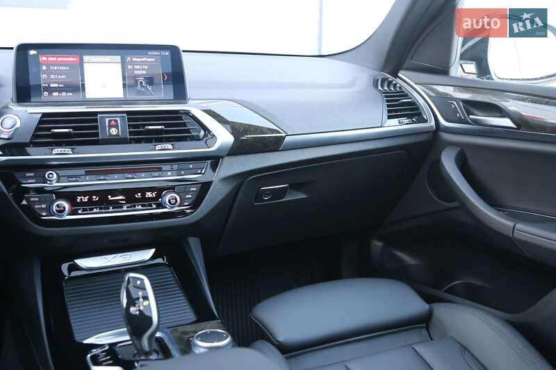 Внедорожник / Кроссовер BMW X3 2018 в Киеве