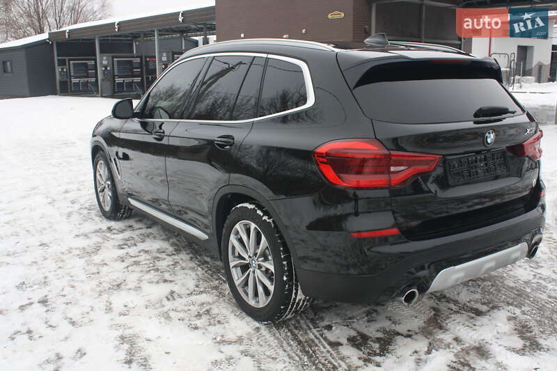 Внедорожник / Кроссовер BMW X3 2018 в Ровно фото 8 Внедорожник / Кроссовер BMW X3 2018 в Ровно