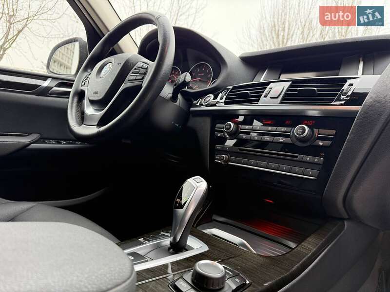 Внедорожник / Кроссовер BMW X3 2017 в Днепре