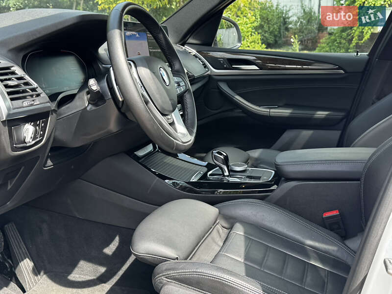 Внедорожник / Кроссовер BMW X3 2022 в Киеве