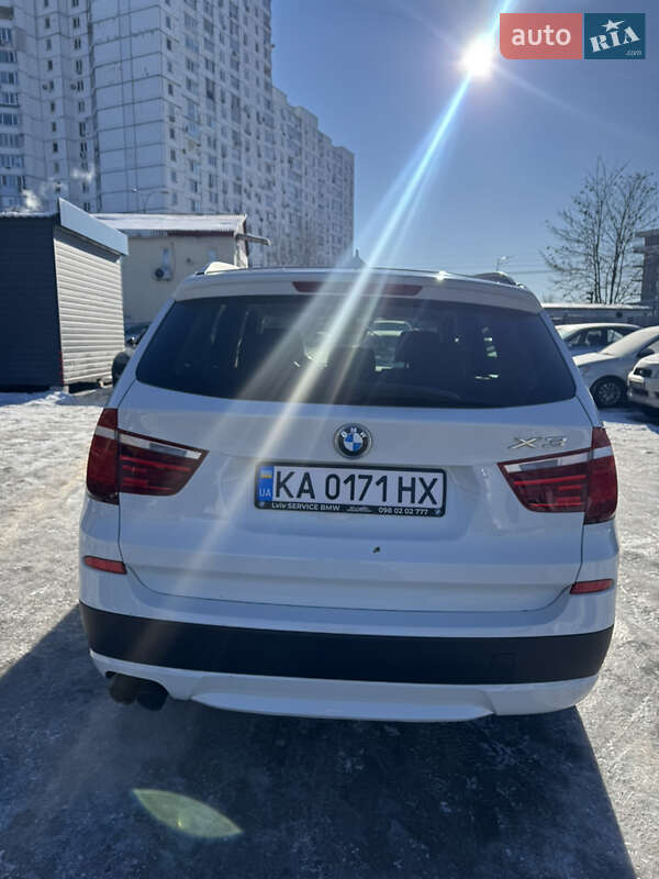 Внедорожник / Кроссовер BMW X3 2013 в Киеве