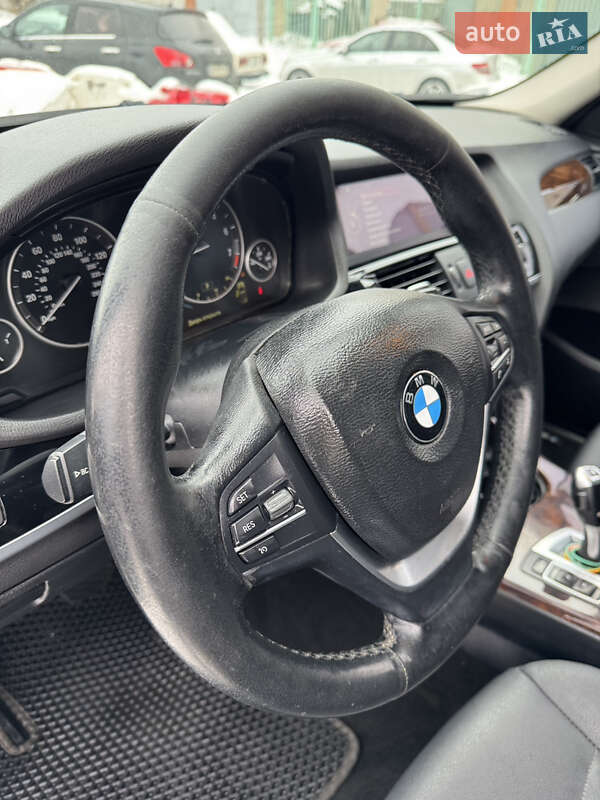 Внедорожник / Кроссовер BMW X3 2014 в Киеве