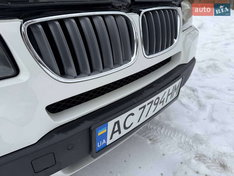 Внедорожник / Кроссовер BMW X3 2010 в Луцке
