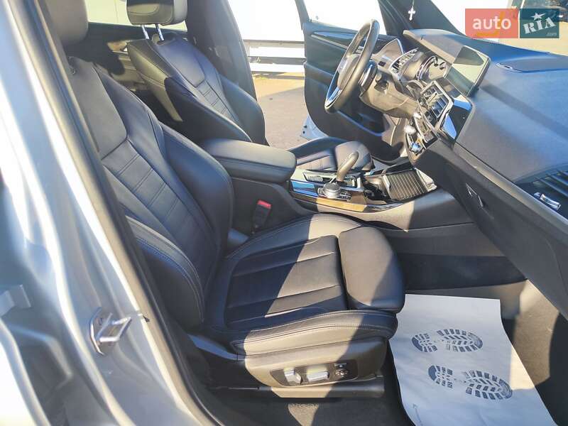Внедорожник / Кроссовер BMW X3 2018 в Львове фото 26 Внедорожник / Кроссовер BMW X3 2018 в Львове