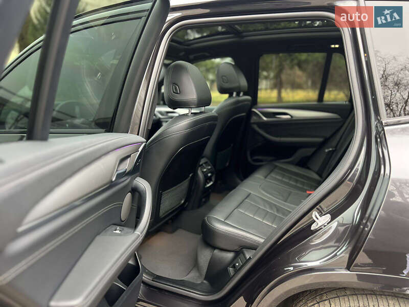 Внедорожник / Кроссовер BMW X3 2018 в Львове