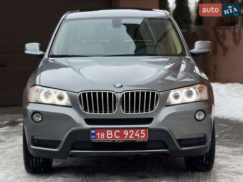 Внедорожник / Кроссовер BMW X3 2013 в Ровно