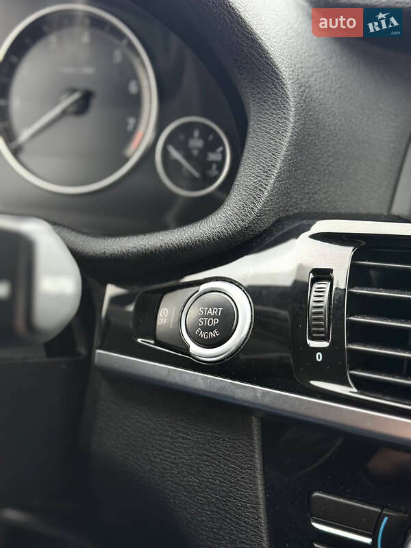 Внедорожник / Кроссовер BMW X3 2017 в Золочеве