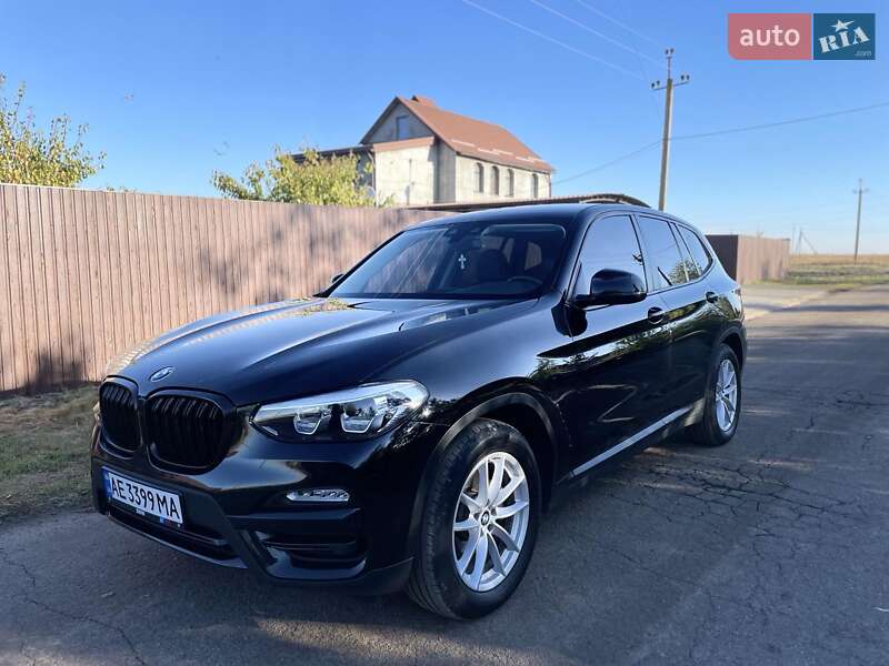 Позашляховик / Кросовер BMW X3 2018 в Івано-Франківську