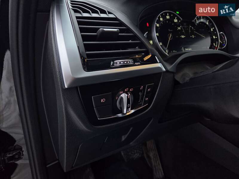 Внедорожник / Кроссовер BMW X3 2019 в Киеве фото 13 Внедорожник / Кроссовер BMW X3 2019 в Киеве
