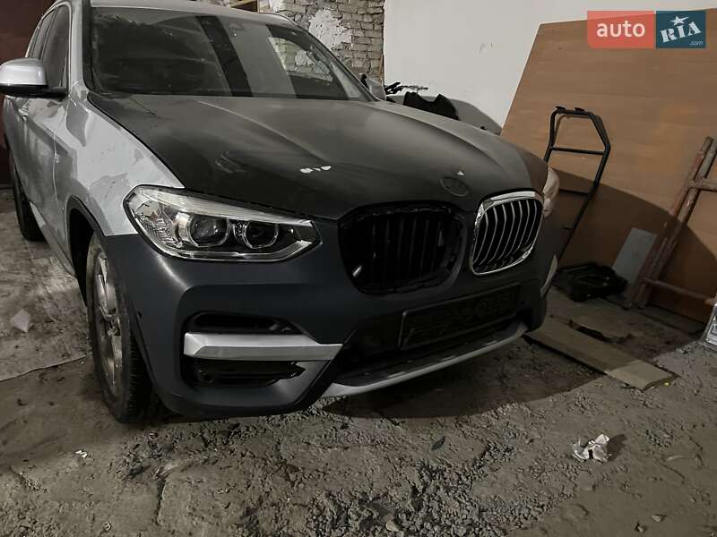 Внедорожник / Кроссовер BMW X3 2021 в Львове