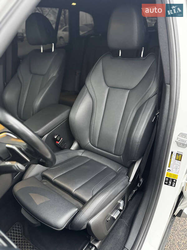 Позашляховик / Кросовер BMW X3 2018 в Черкасах