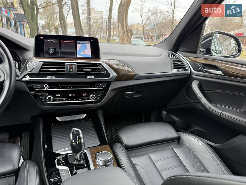 Позашляховик / Кросовер BMW X3 2018 в Миколаєві