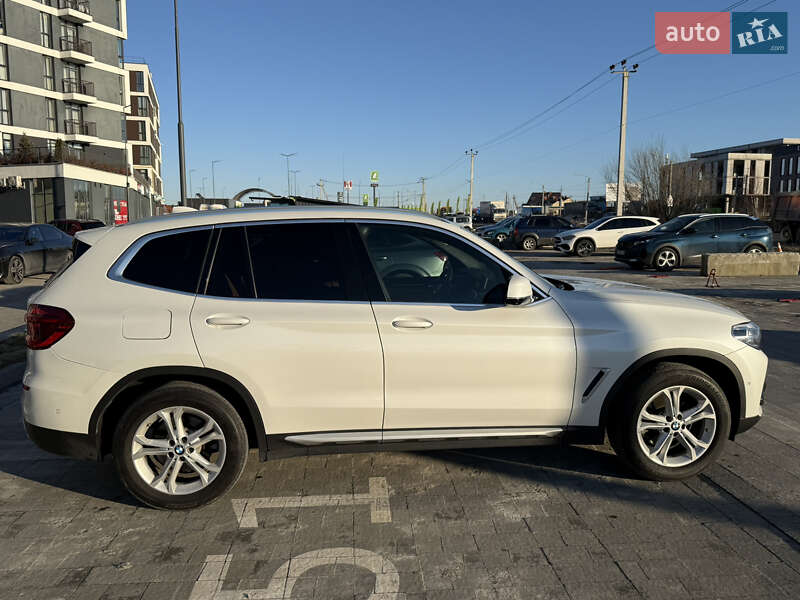 Внедорожник / Кроссовер BMW X3 2020 в Львове