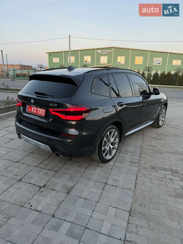 Внедорожник / Кроссовер BMW X3 2018 в Мукачево фото 5 Внедорожник / Кроссовер BMW X3 2018 в Мукачево
