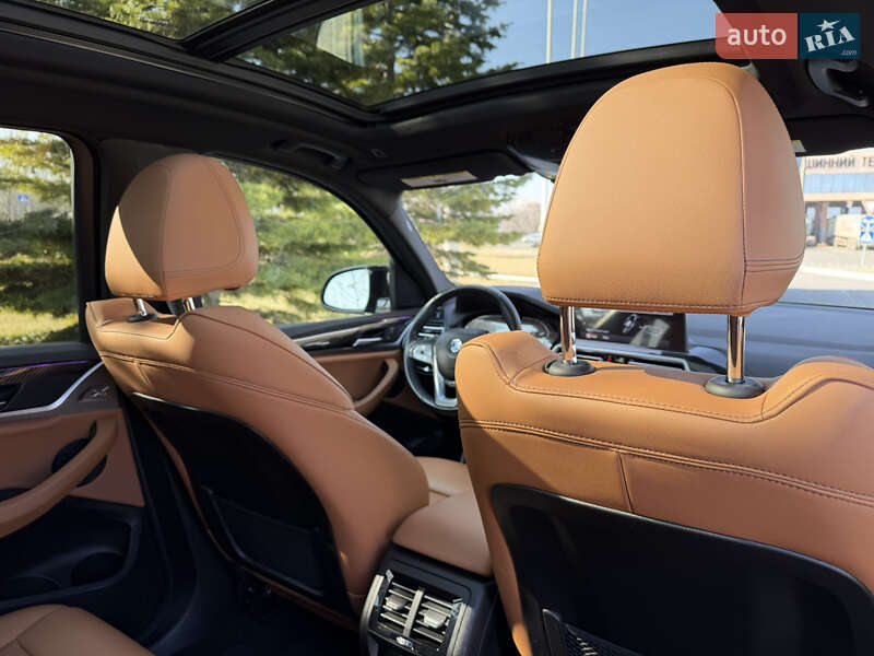 Внедорожник / Кроссовер BMW X3 2022 в Одессе