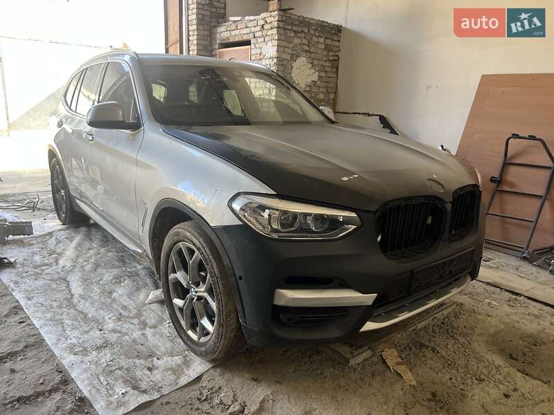 Внедорожник / Кроссовер BMW X3 2021 в Львове