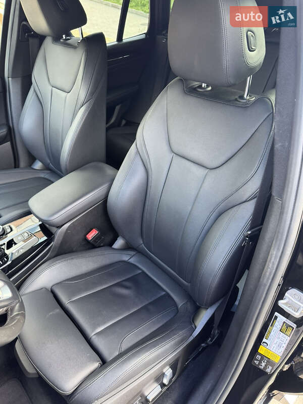 Позашляховик / Кросовер BMW X3 2018 в Луцьку