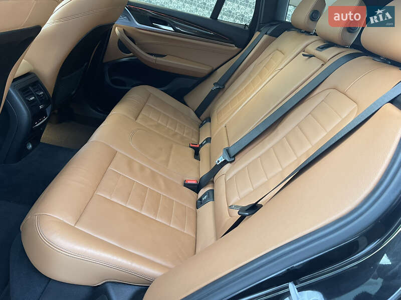 Внедорожник / Кроссовер BMW X3 2018 в Тернополе