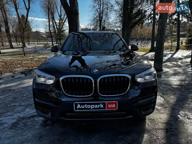 Внедорожник / Кроссовер BMW X3 2018 в Киеве