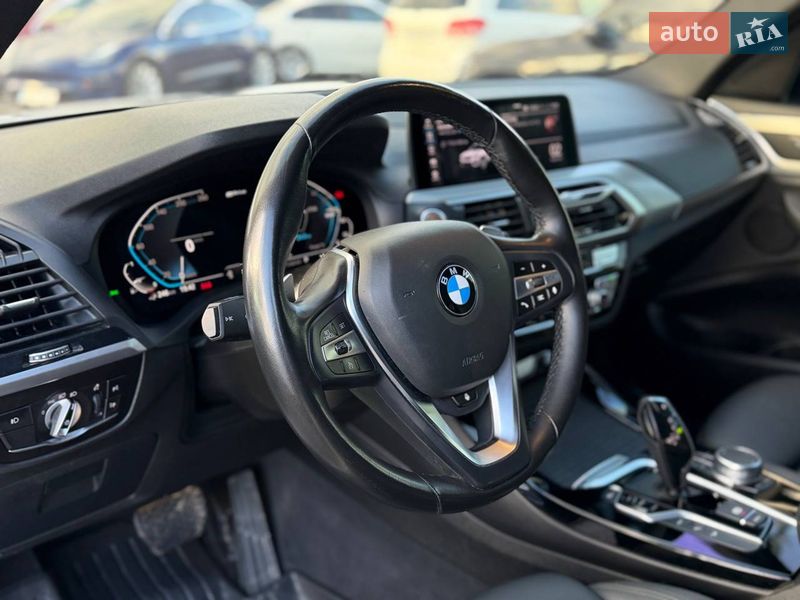 Внедорожник / Кроссовер BMW X3 2021 в Львове