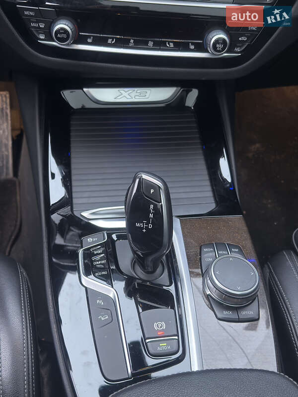 Внедорожник / Кроссовер BMW X3 2018 в Каменском