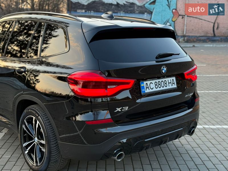 Внедорожник / Кроссовер BMW X3 2019 в Луцке