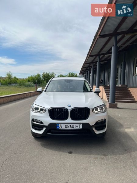 Внедорожник / Кроссовер BMW X3 2018 в Киеве