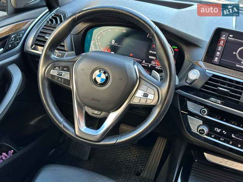 Внедорожник / Кроссовер BMW X3 2020 в Одессе