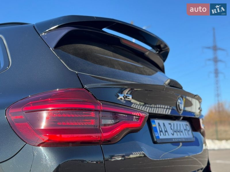 Внедорожник / Кроссовер BMW X3 2018 в Ровно