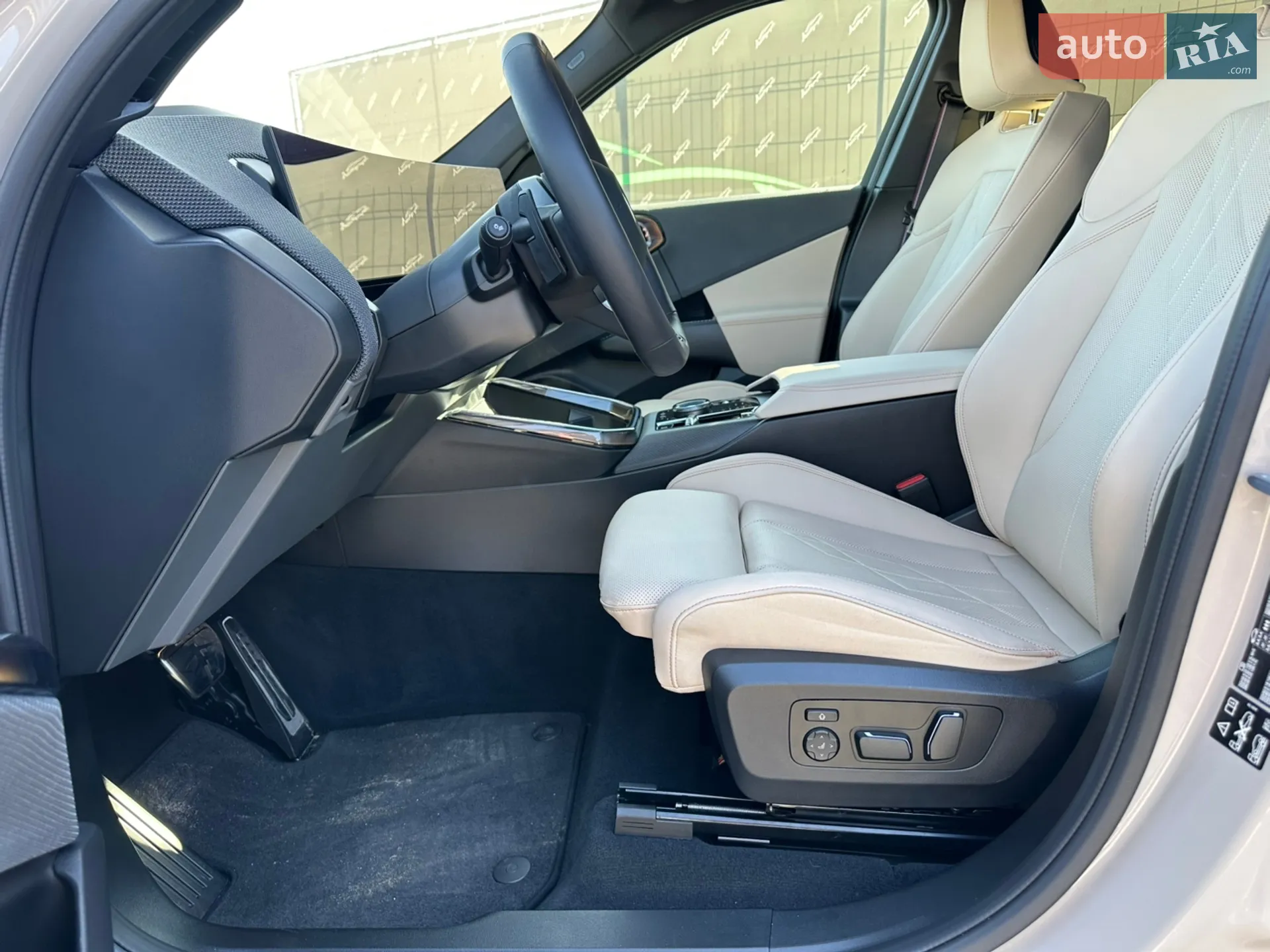 2025 BMW X3 - мініатюра 8