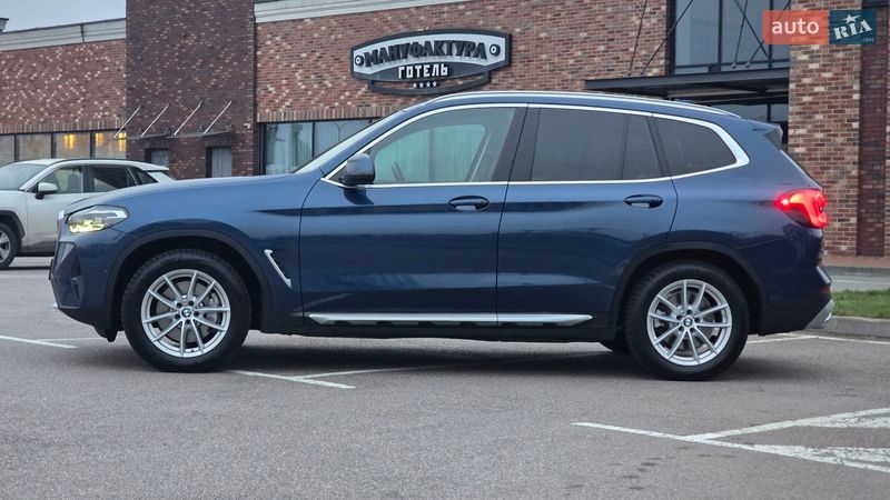 Внедорожник / Кроссовер BMW X3 2022 в Киеве