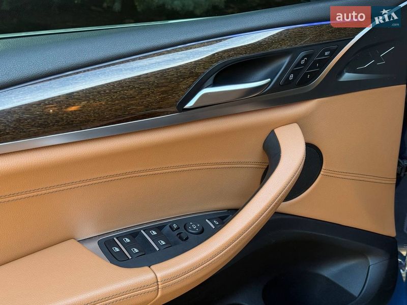 Внедорожник / Кроссовер BMW X3 2018 в Киеве