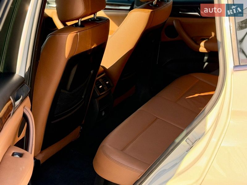 Внедорожник / Кроссовер BMW X3 2015 в Ровно