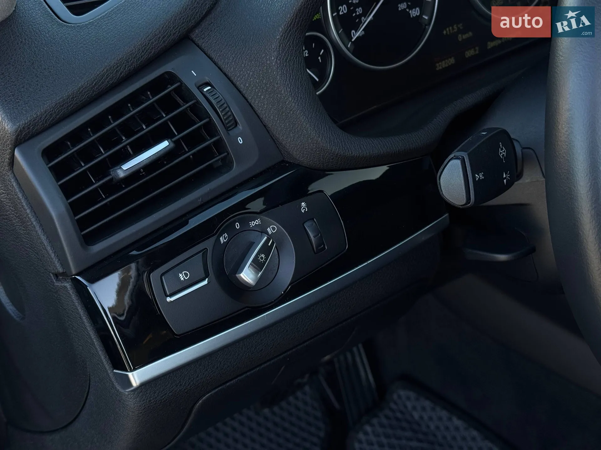 2016 BMW X3 - мініатюра 35