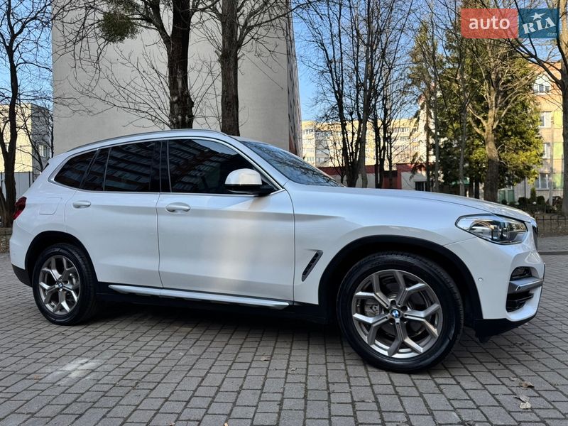 Внедорожник / Кроссовер BMW X3 2021 в Львове