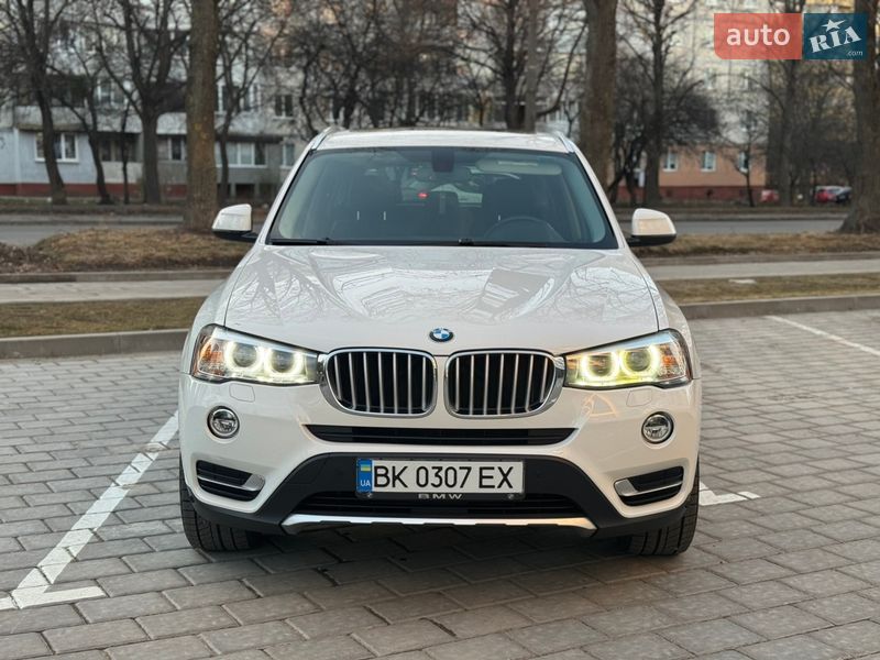 Внедорожник / Кроссовер BMW X3 2015 в Ровно