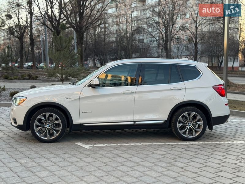 Внедорожник / Кроссовер BMW X3 2015 в Ровно