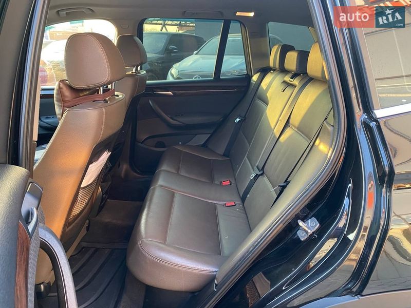 Внедорожник / Кроссовер BMW X3 2011 в Львове