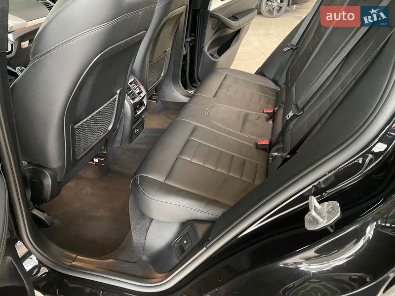 Внедорожник / Кроссовер BMW X3 2020 в Одессе