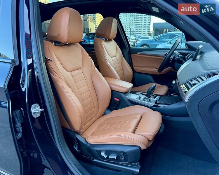 Внедорожник / Кроссовер BMW X3 2018 в Киеве