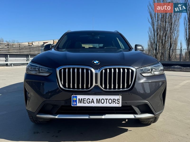 Внедорожник / Кроссовер BMW X3 2021 в Киеве