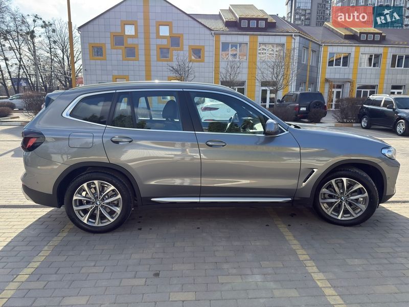 Внедорожник / Кроссовер BMW X3 2022 в Киеве