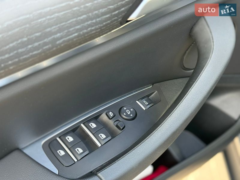 Внедорожник / Кроссовер BMW X3 2022 в Киеве