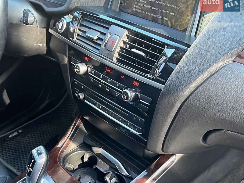 Внедорожник / Кроссовер BMW X3 2014 в Киеве