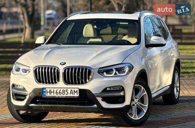 Внедорожник / Кроссовер BMW X3 2019 в Сарате