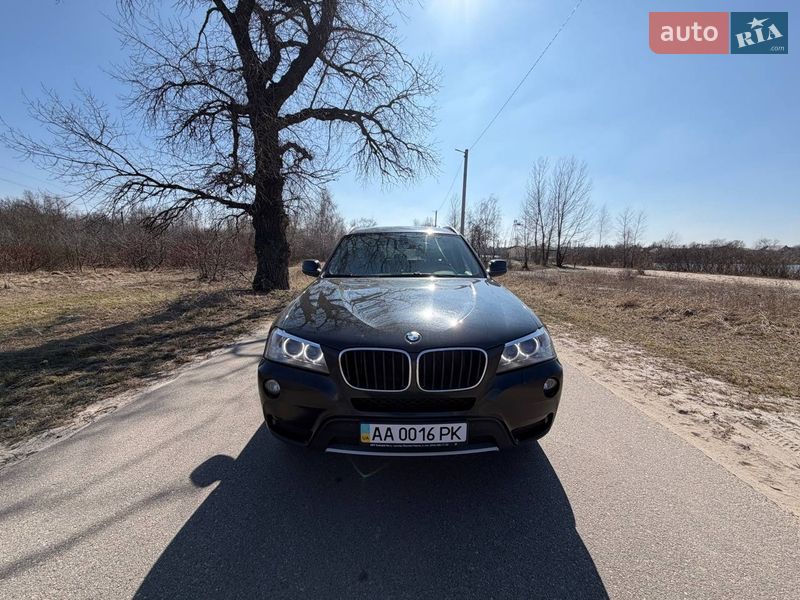 BMW X3 2011