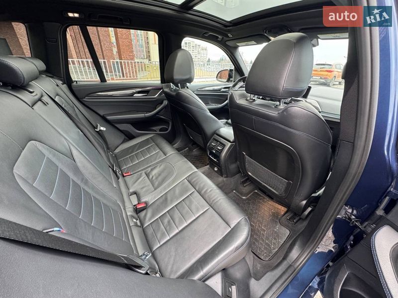 Внедорожник / Кроссовер BMW X3 2018 в Днепре
