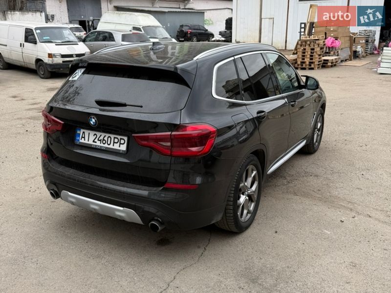 Внедорожник / Кроссовер BMW X3 2021 в Киеве